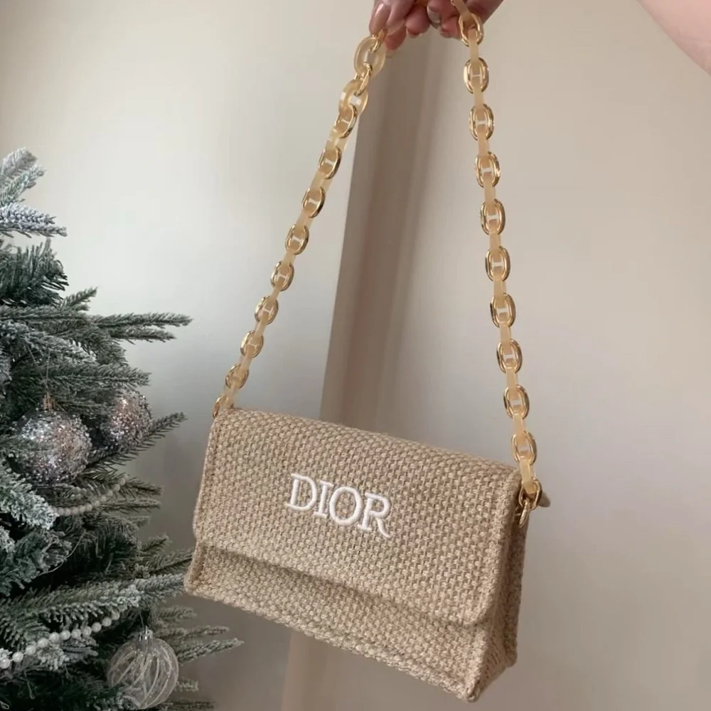 Dior Raffia Straw Bag Acrylic shoulder strap - Picture 5 of 13
